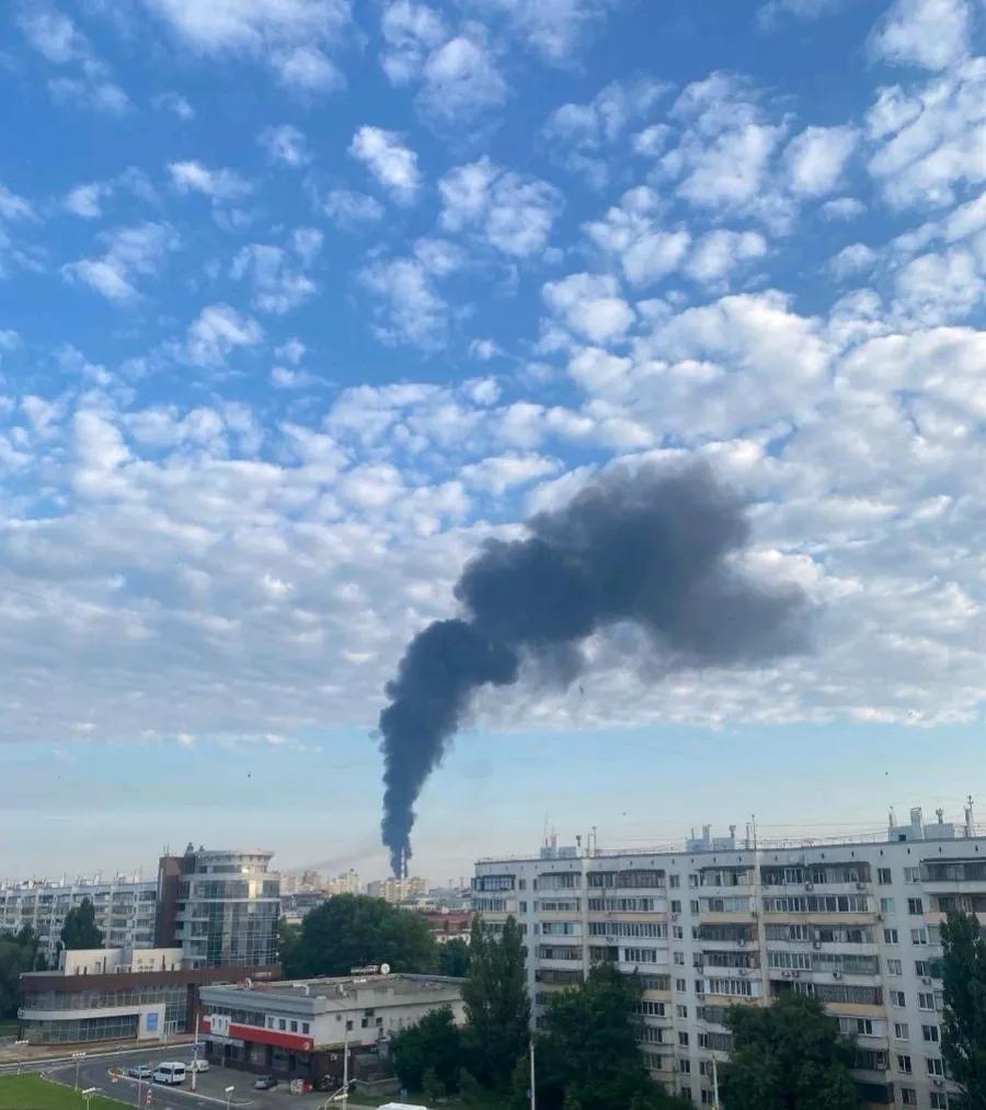 俄媒报道，当地时间4日，列宁格勒州州长德罗兹坚科发布通报，证实该州圣彼得堡市、科