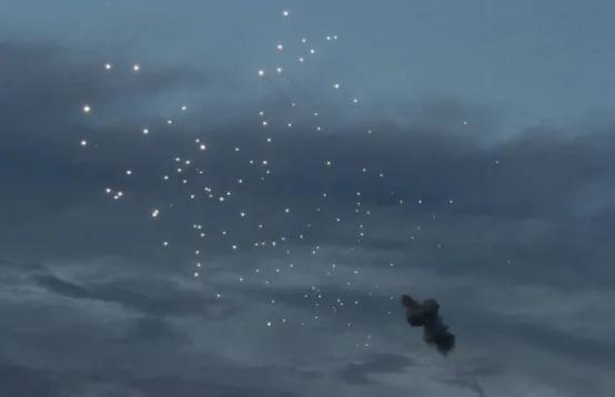 台军在九鹏基地进行“海空精准弹药射击”操演，20日进入第三天，却发生一起射击意外