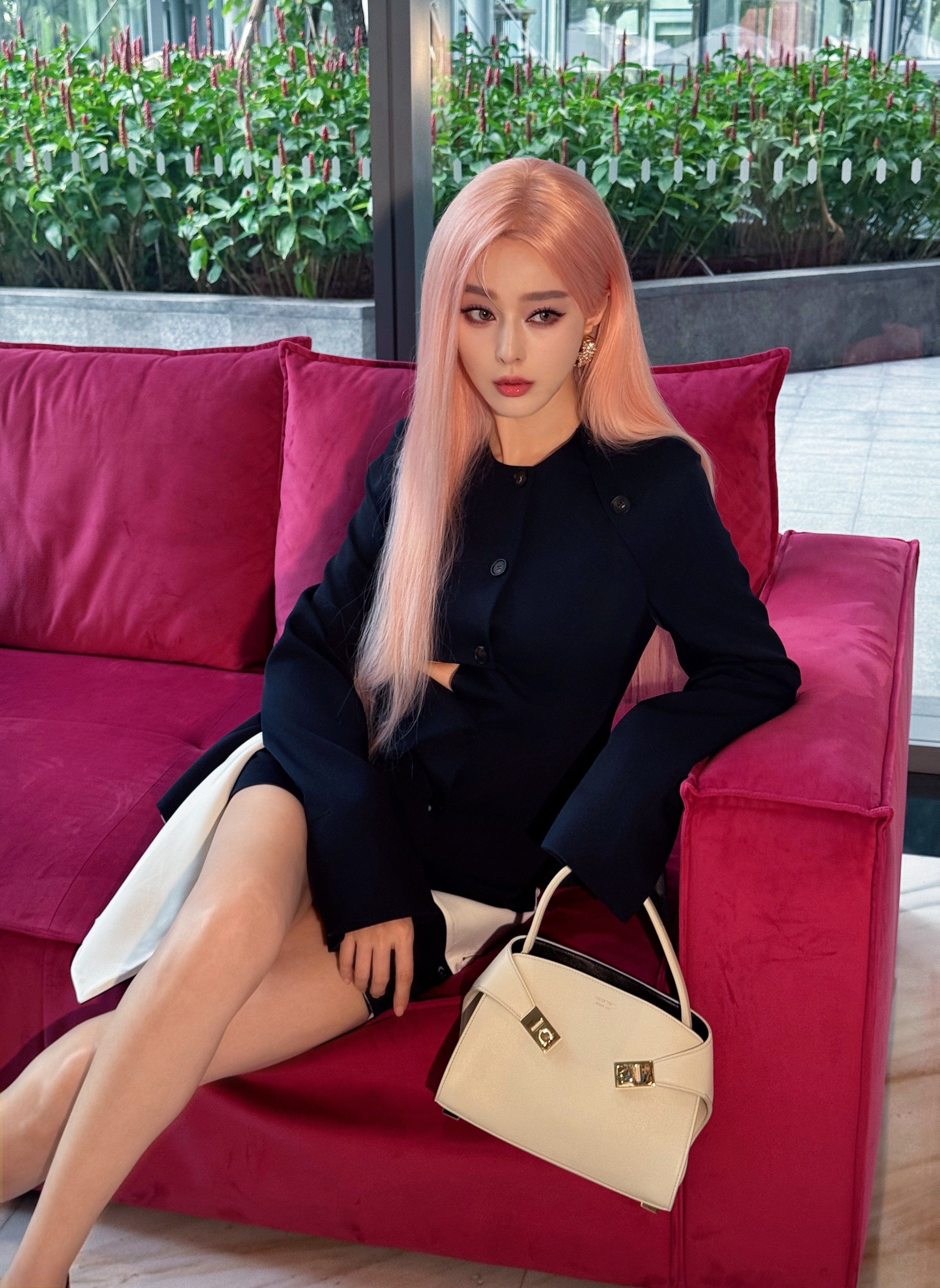 冰冰 x FERRAGAMO 美神奢牌营业权威🈶 