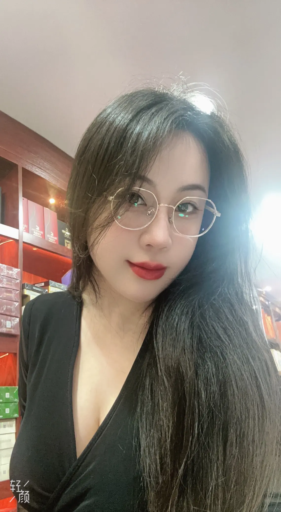 美女老板的日常 ཻ臭ཻ美ཻ不ཻ分ཻ年ཻ龄ཻ 夏天该有的样子 ࿆愿你精致...