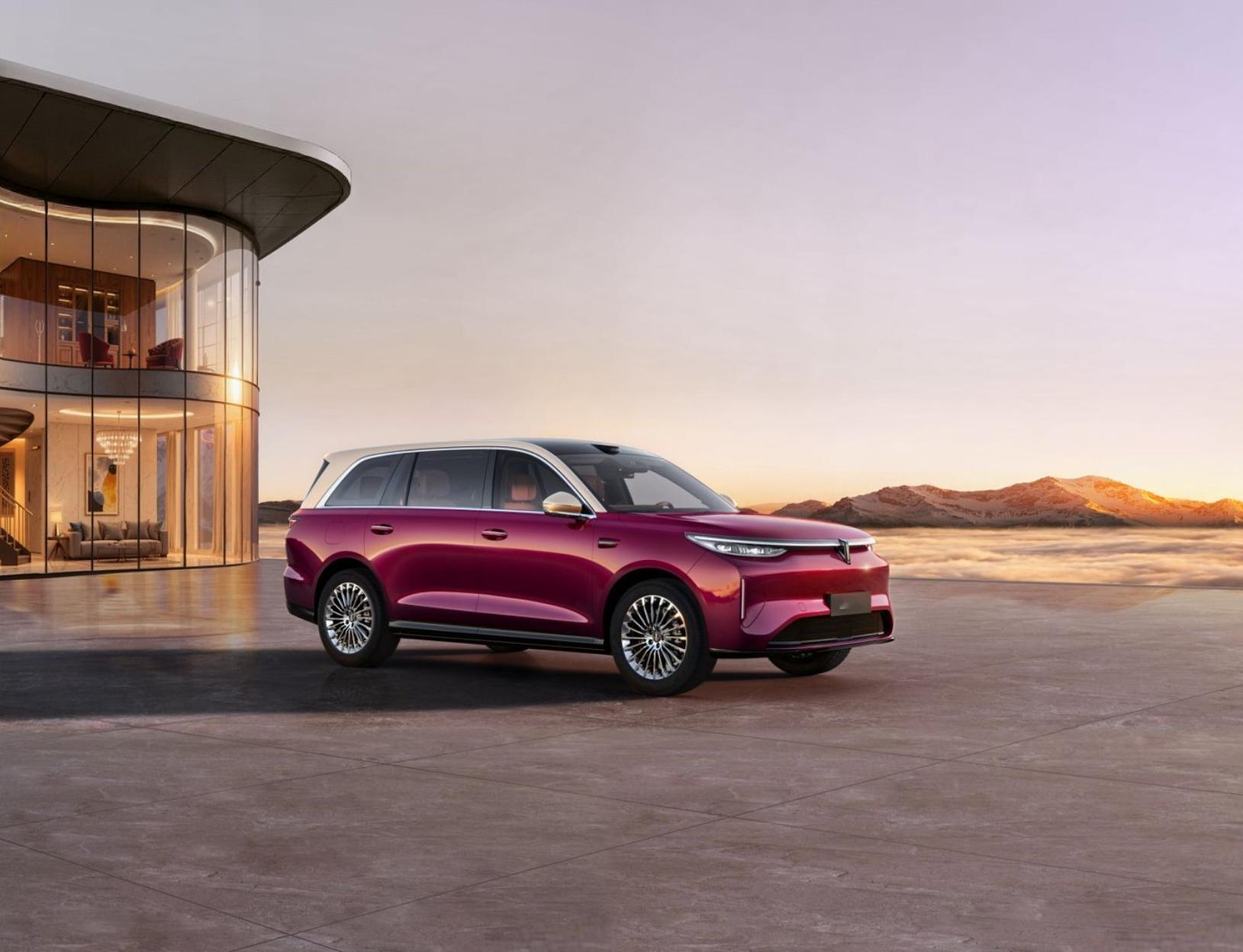 魏牌V9X 2月7日，魏牌放出了一组官图，主角是全新旗舰V9X。在满街都是“豪华