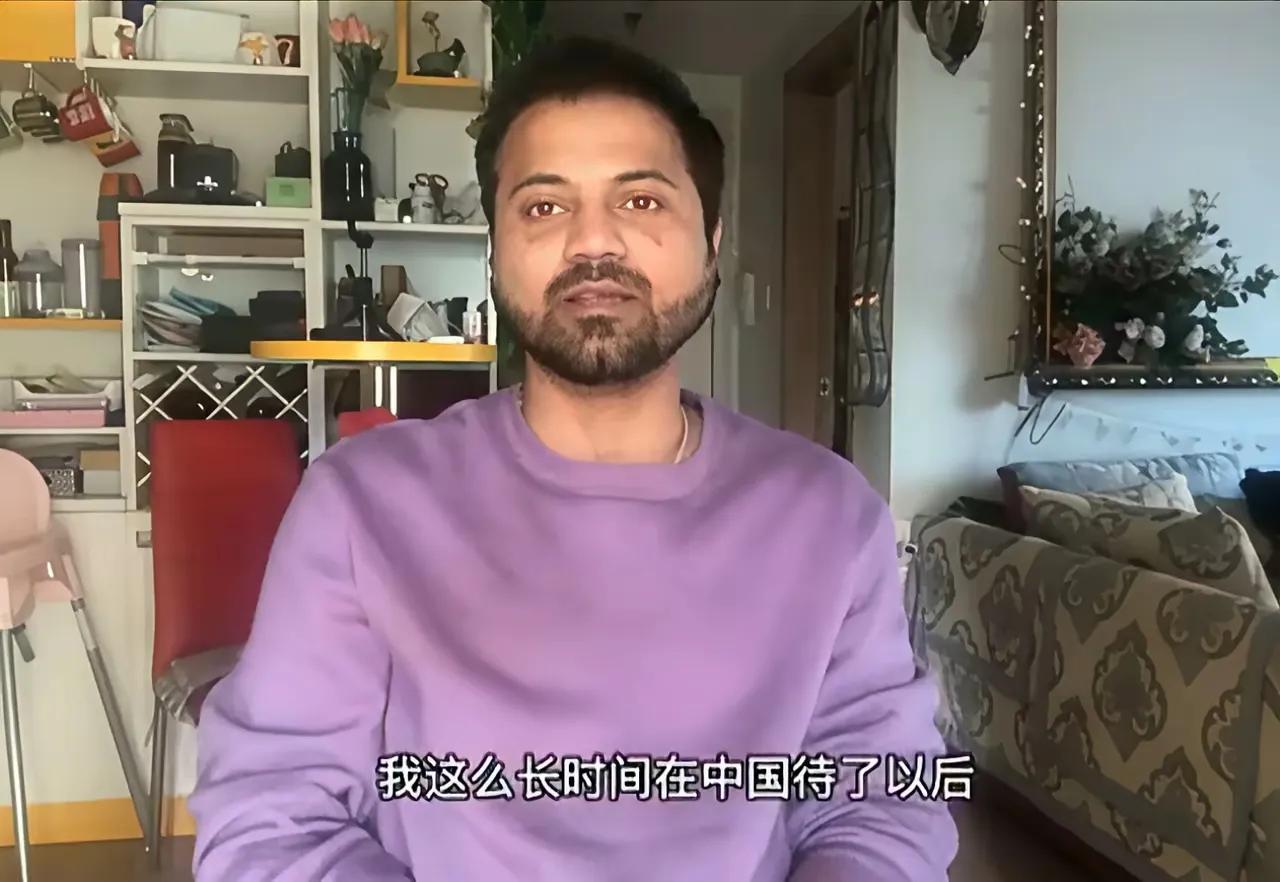 其实这哪是水土不服，分明是一边是中国，是天堂，另一边印度，是地狱。

印度不仅脏