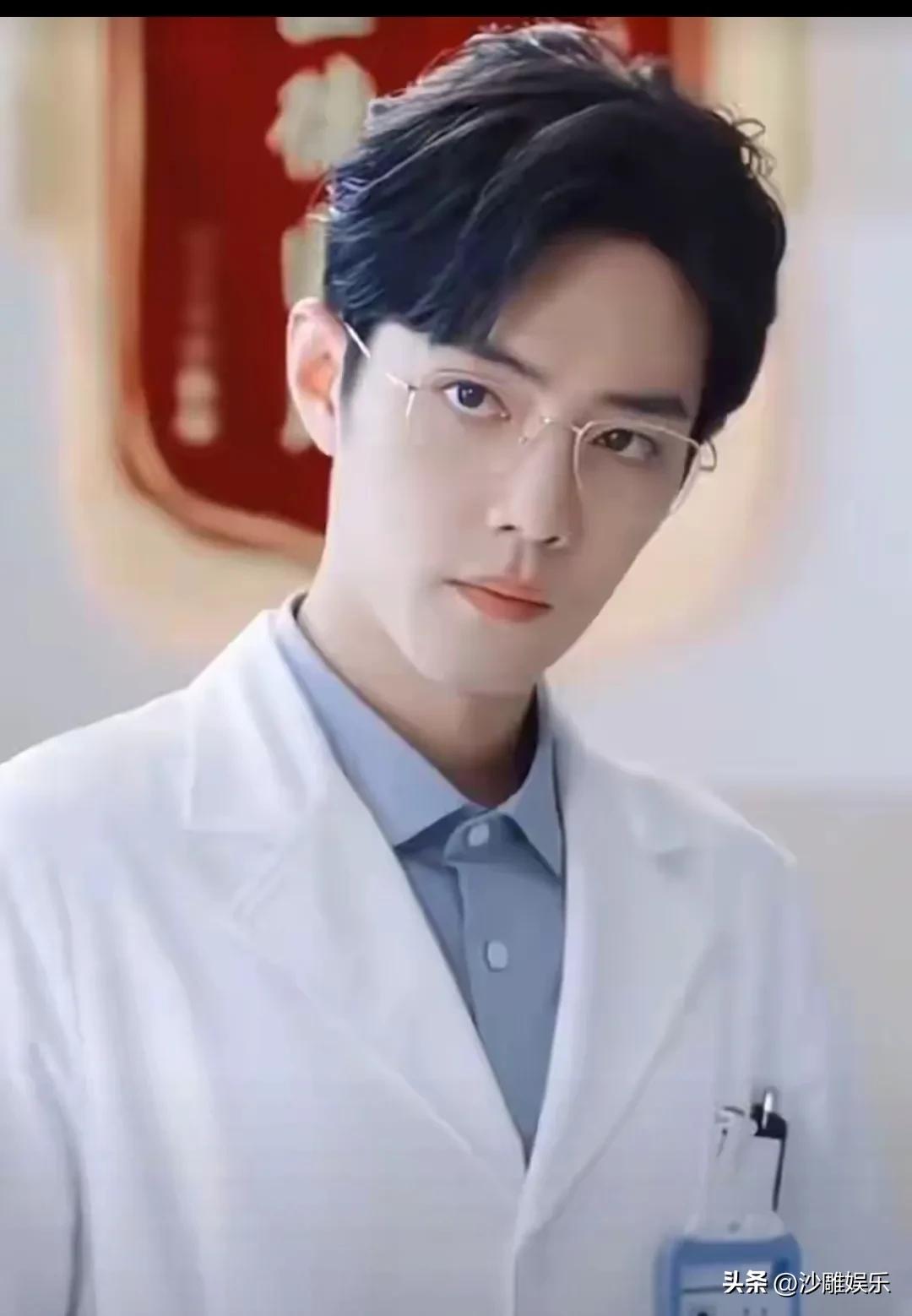 肖战，米兰受访暴露“私心”！余生夫妇yyds！


这次肖战去米兰看GUCCI大