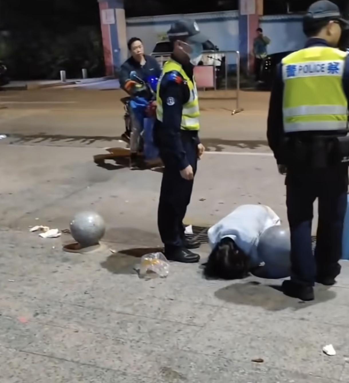 吉利车主喝酒开车
刮到奔驰车，
奔驰车主要2000私了，吉利车主同意，但只有50