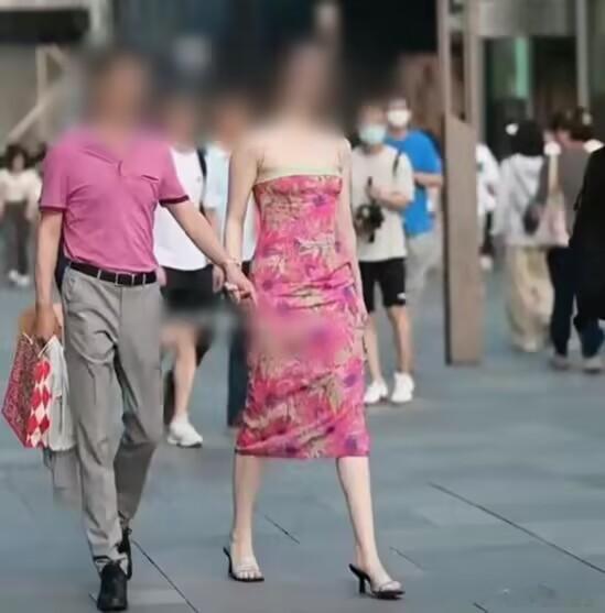 国企领导牵手门，不是拔出萝卜带出领导，估计也是带出自己父亲。#中石油胡继勇被免职