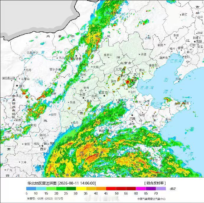 【白海豚已影响到北京】8月11日，北京青年报记者从北京市气象台、中国天气网等获悉