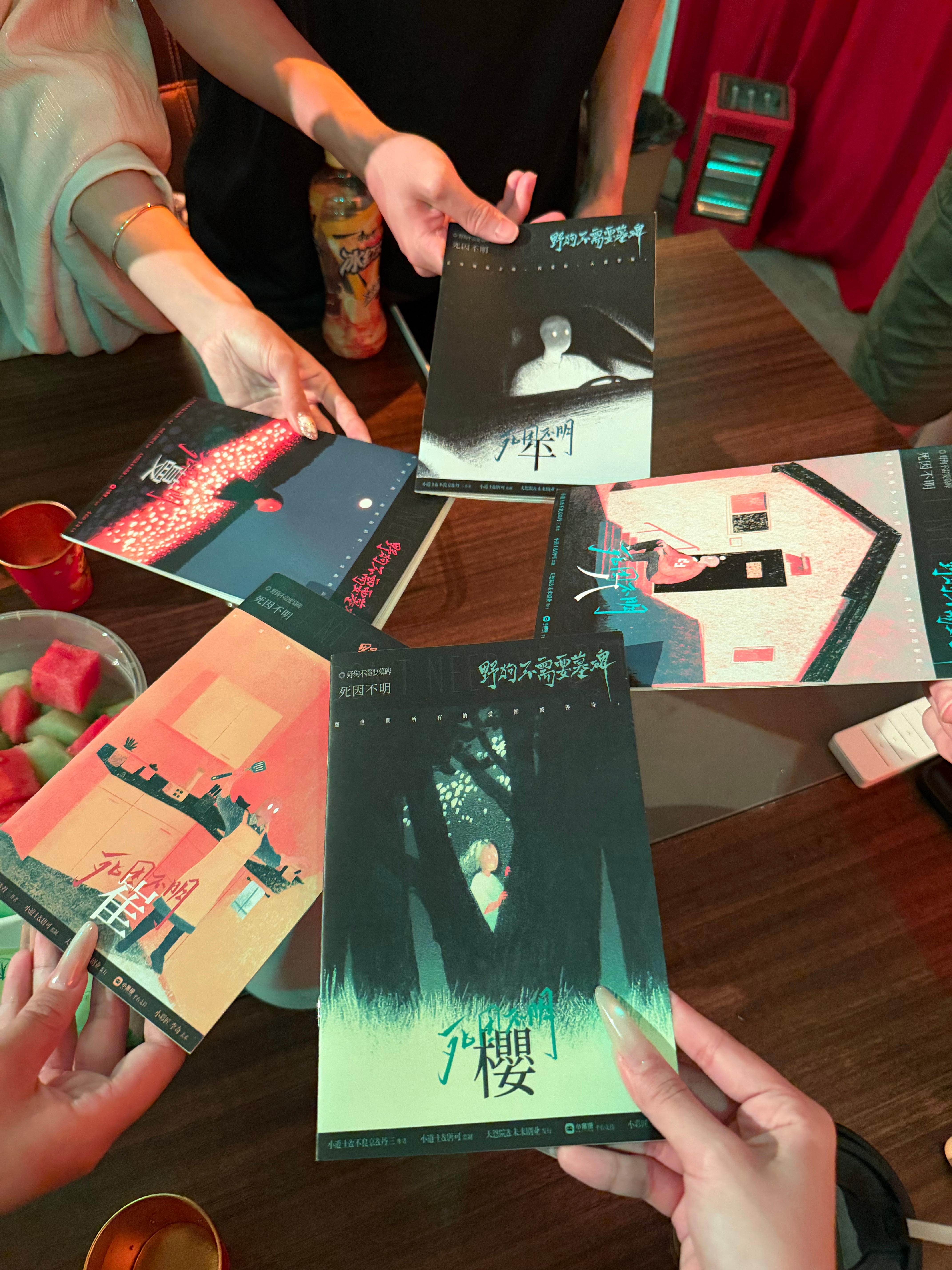 我靠我们。玩完上一个直接兴奋了。wenwen都走了我们接着玩！继续玩！ 这个本暂