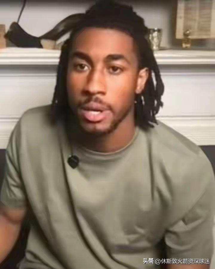 艾维算了一笔账，果断选择把天赋带到CBA！！！春日生活打卡季近日艾维在自己播客中