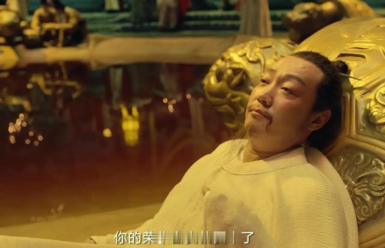 周末利好密集释放，创业板正式开启主升浪行情，高科技板块有望延续大幅上涨。随着美伊