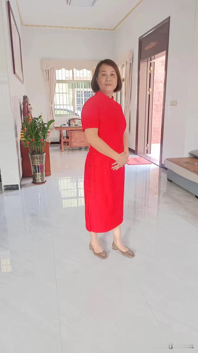 原本还想着儿子结婚，我也能去他买的新家享享福，结果天塌了，儿媳妇告诉我；“妈，你