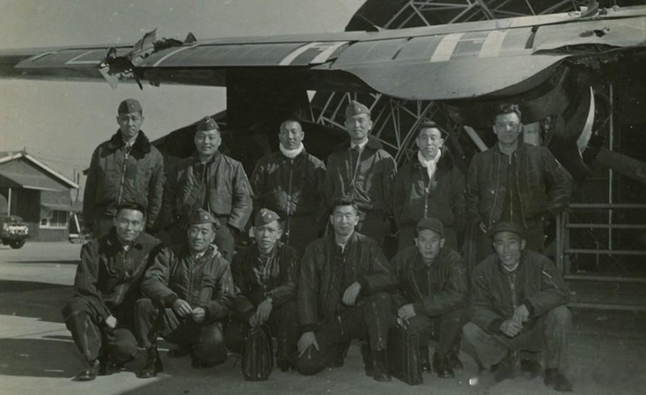 1961年1月17日国民党空军1架P2V-7U电子侦察机在福建上空遭到我空军米格