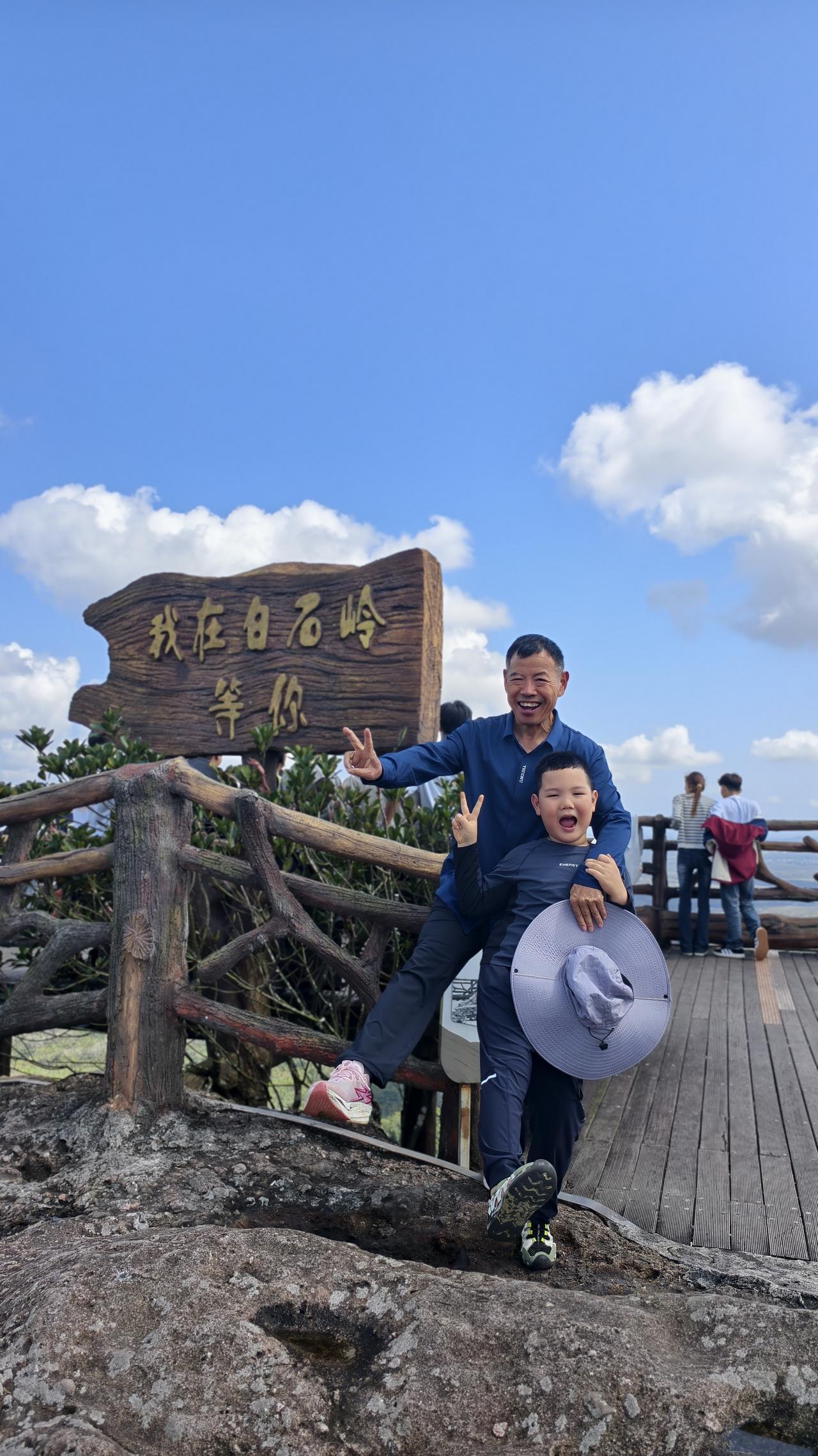 “爱你老己”与“顾家尽责”，本是相辅相成的关系，为何非要将它们对立起来进行PK呢