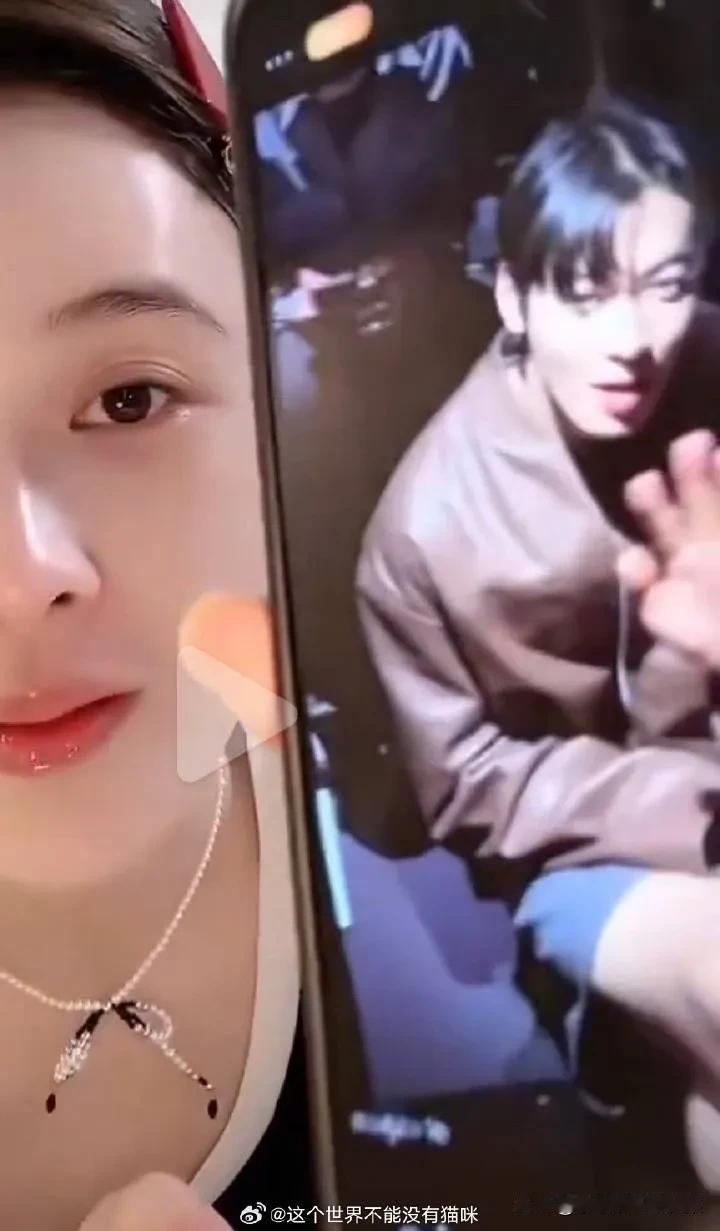 赵韩樱子直播说她朋友跟韩国爱豆谈恋爱，直播的时候直接给网友看照片，网友发现照片车