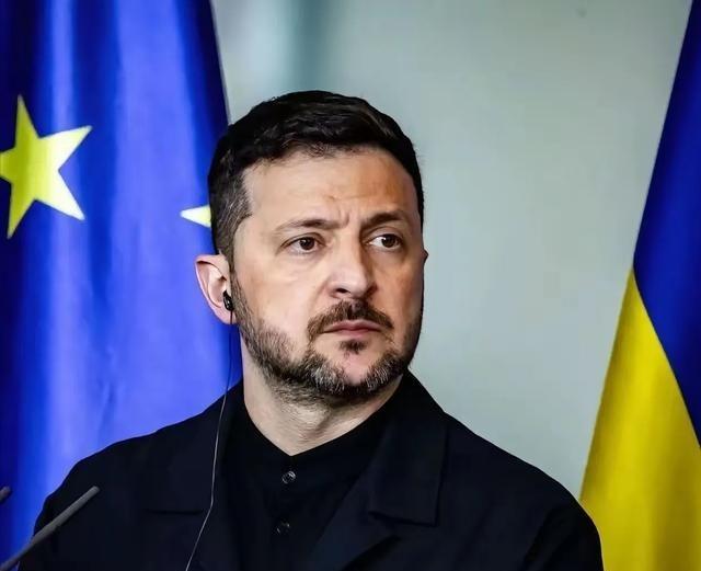 泽连斯基，重大宣布
当地时间3月15日，在中东激战正酣的背景下，泽连斯基就乌克兰