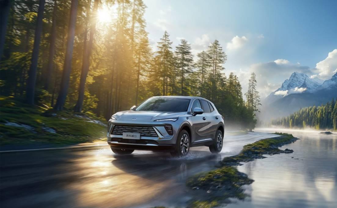 9月29日，26款昂科威S焕新上市，共2个配置，一口价13.99万元-14.99