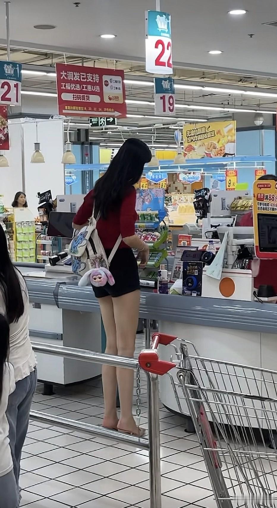 太高了，天生就有铁饭碗