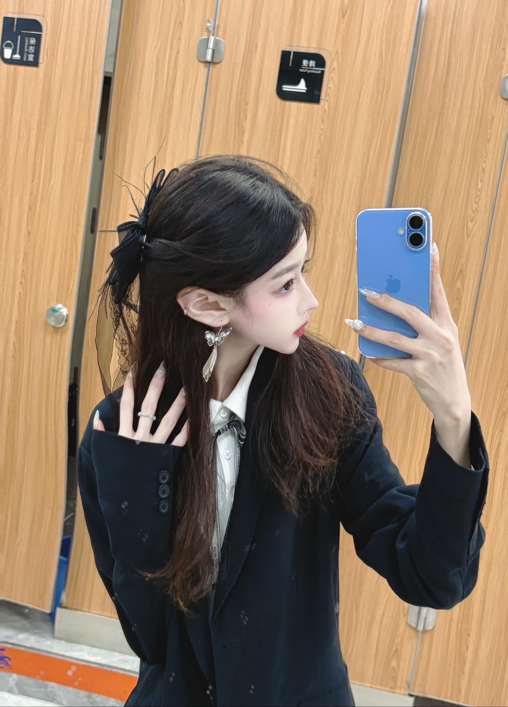 生活给了我一拳 我一睡就是一天