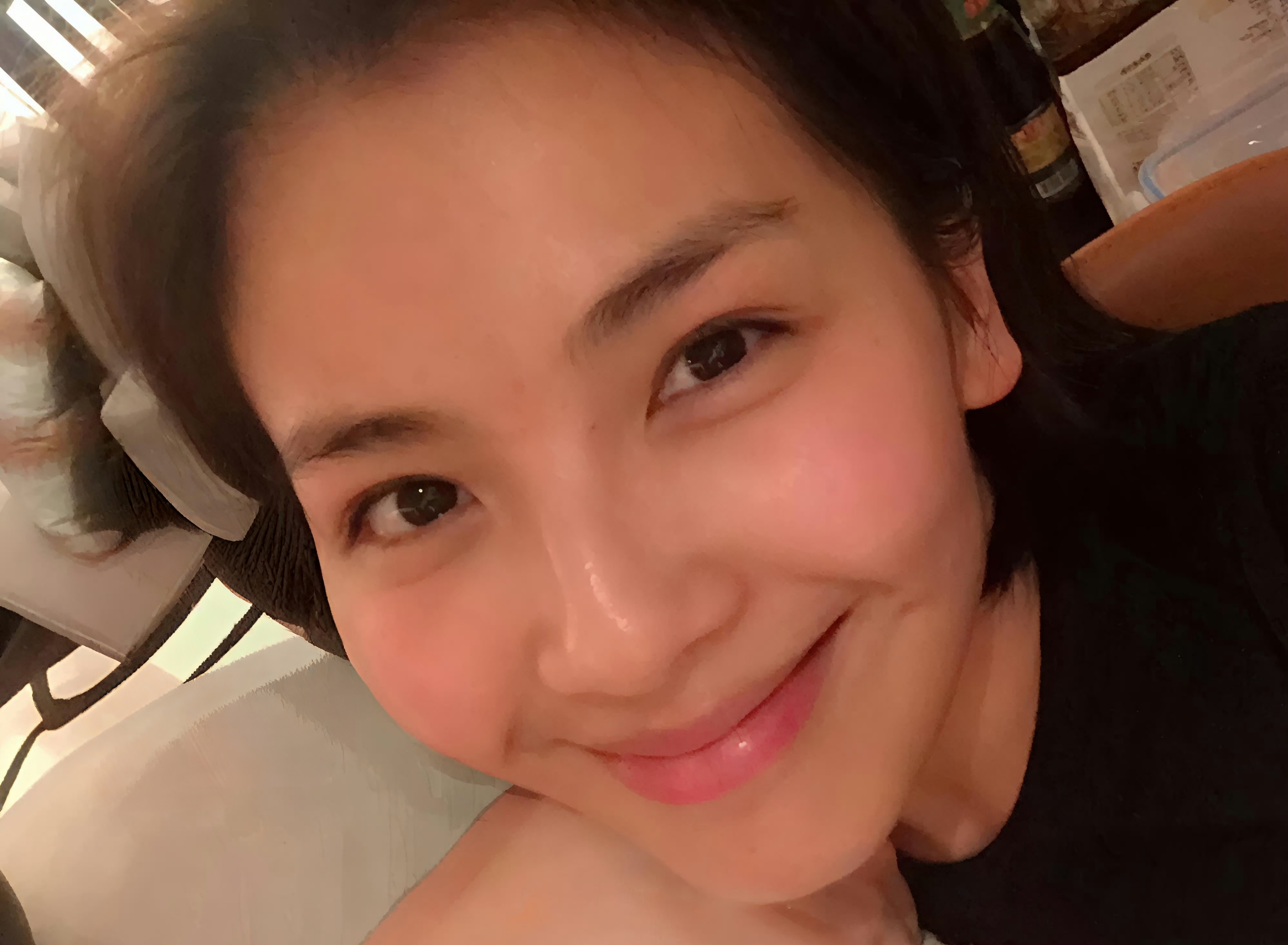 好喜欢喝了酒的水蜜桃红扑扑的小脸蛋还是安迪限定皮