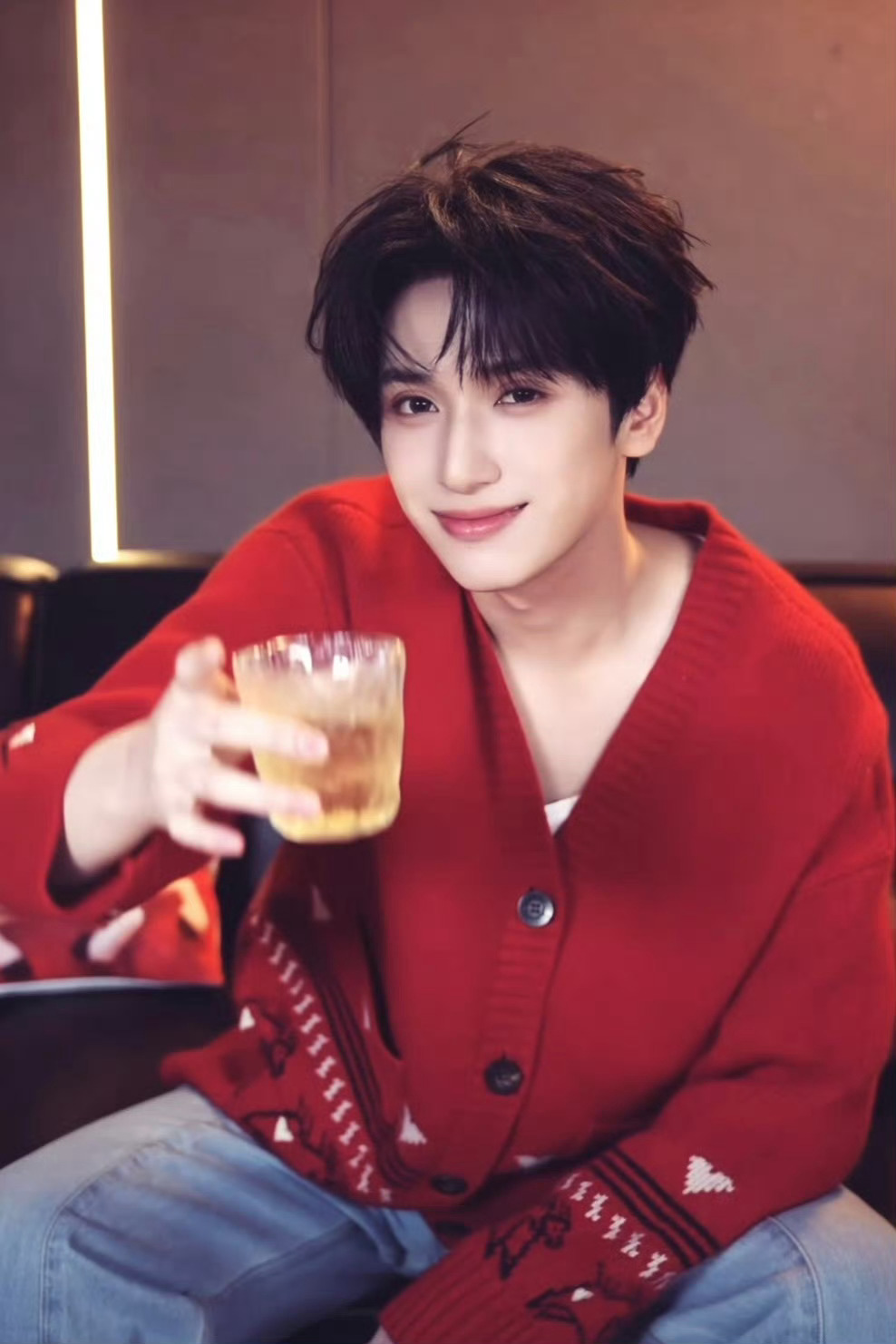 woc我孩的手好漂亮（and梦回🥹🍷…. 