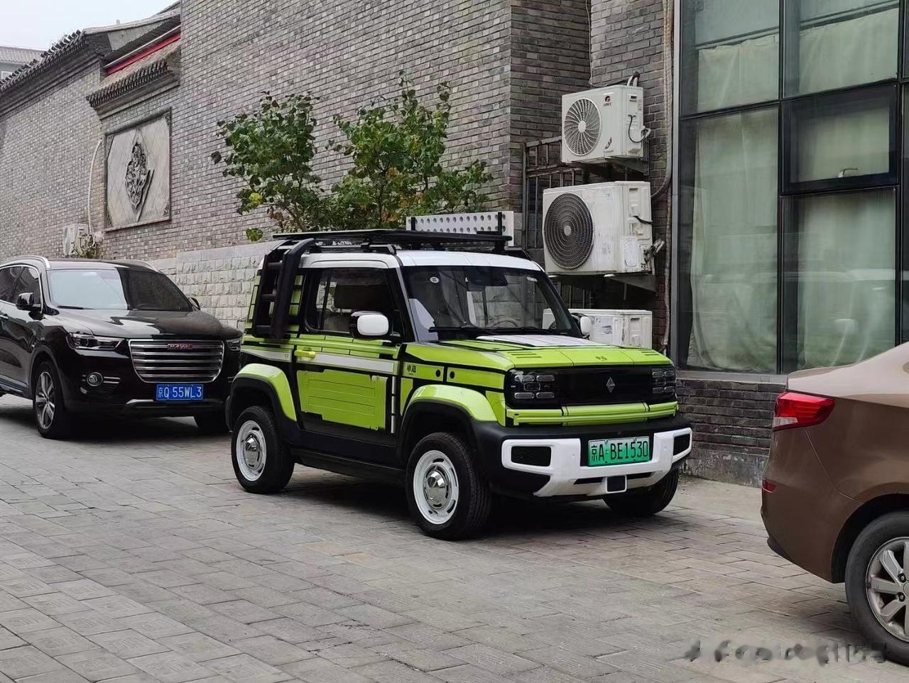 这辆五菱悦也 完全一副卫士+乐高的风格，大家喜欢这种改装设计吗#五菱##悦也#