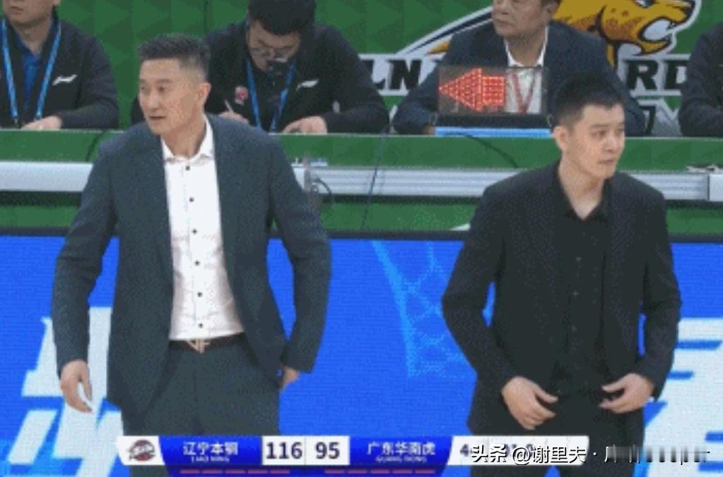 杜峰没说错，辽宁队确实拥有CBA各位置最厉害的球员，韩国裁判吹罚心服口服，永远不