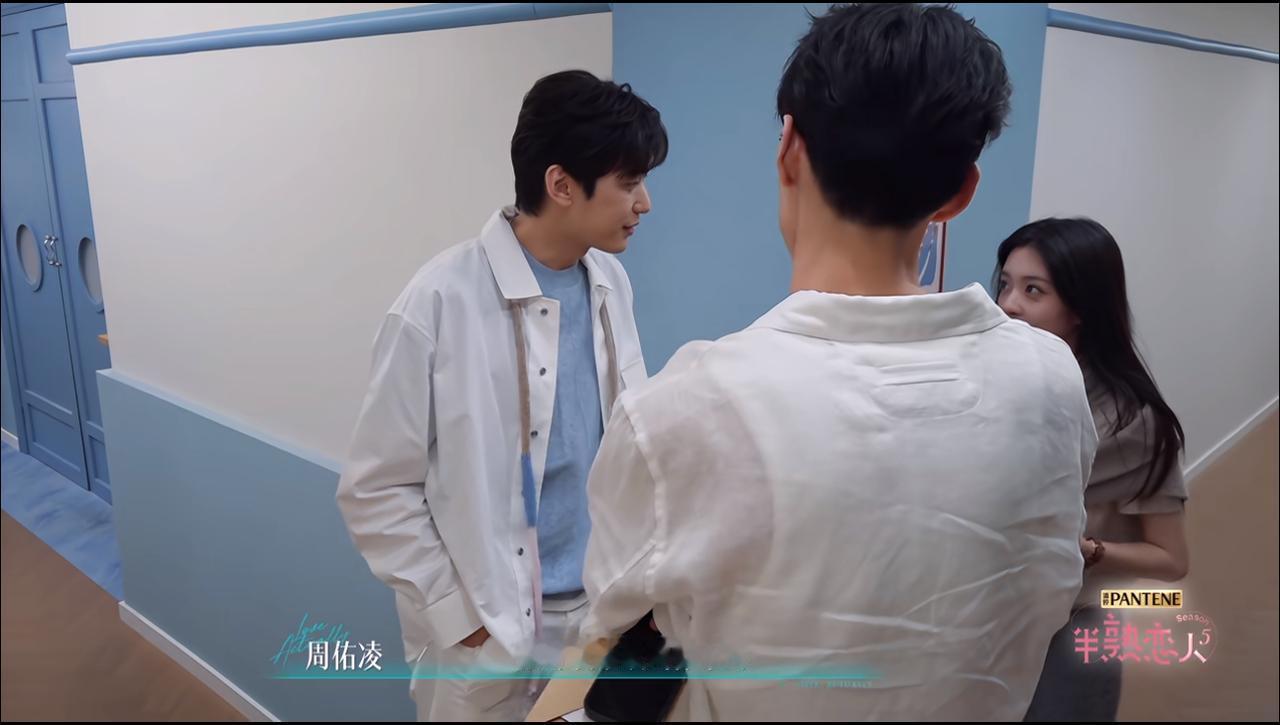 半熟恋人：柳柳说周佑凌是老狐狸🦊。
这一段非常有意思，也暴露了霸总在柳柳心里的