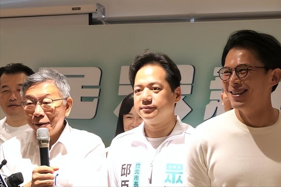 修法被批 “高虹安条款”，黄国昌反呛民进党双重标准！

台民意机构 12 日三读