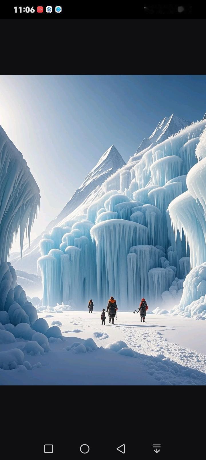 踏入这片冰封峡谷，仿佛闯入了冰雪编织的童话世界。冰棱如倒挂的水晶利剑，在晴日里折