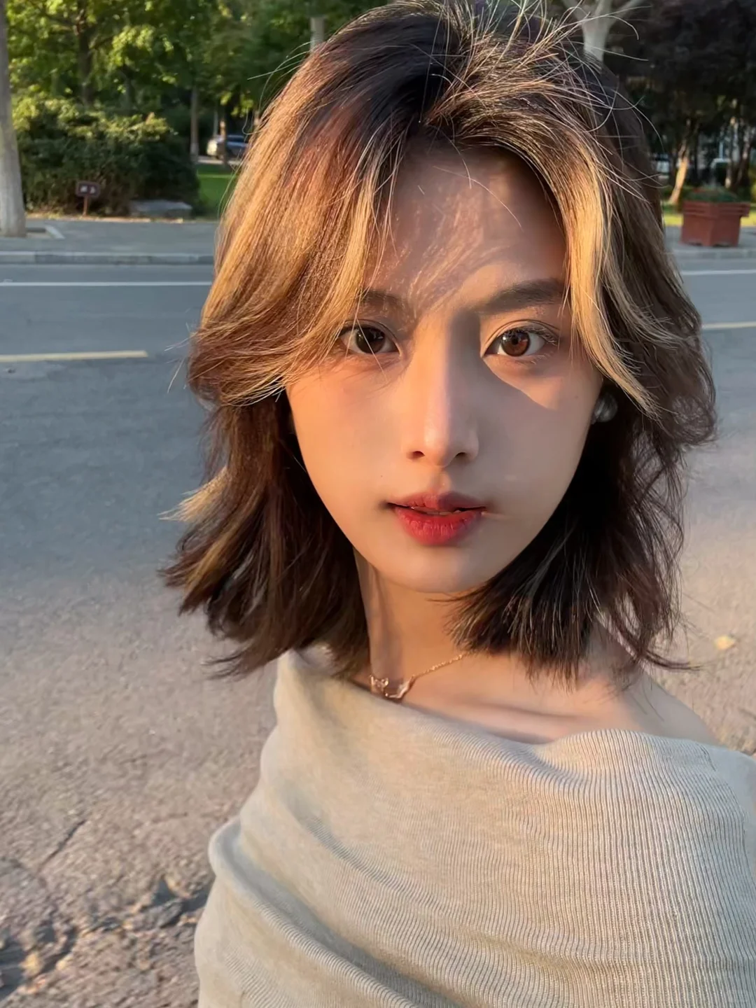 下午五点钟的阳光