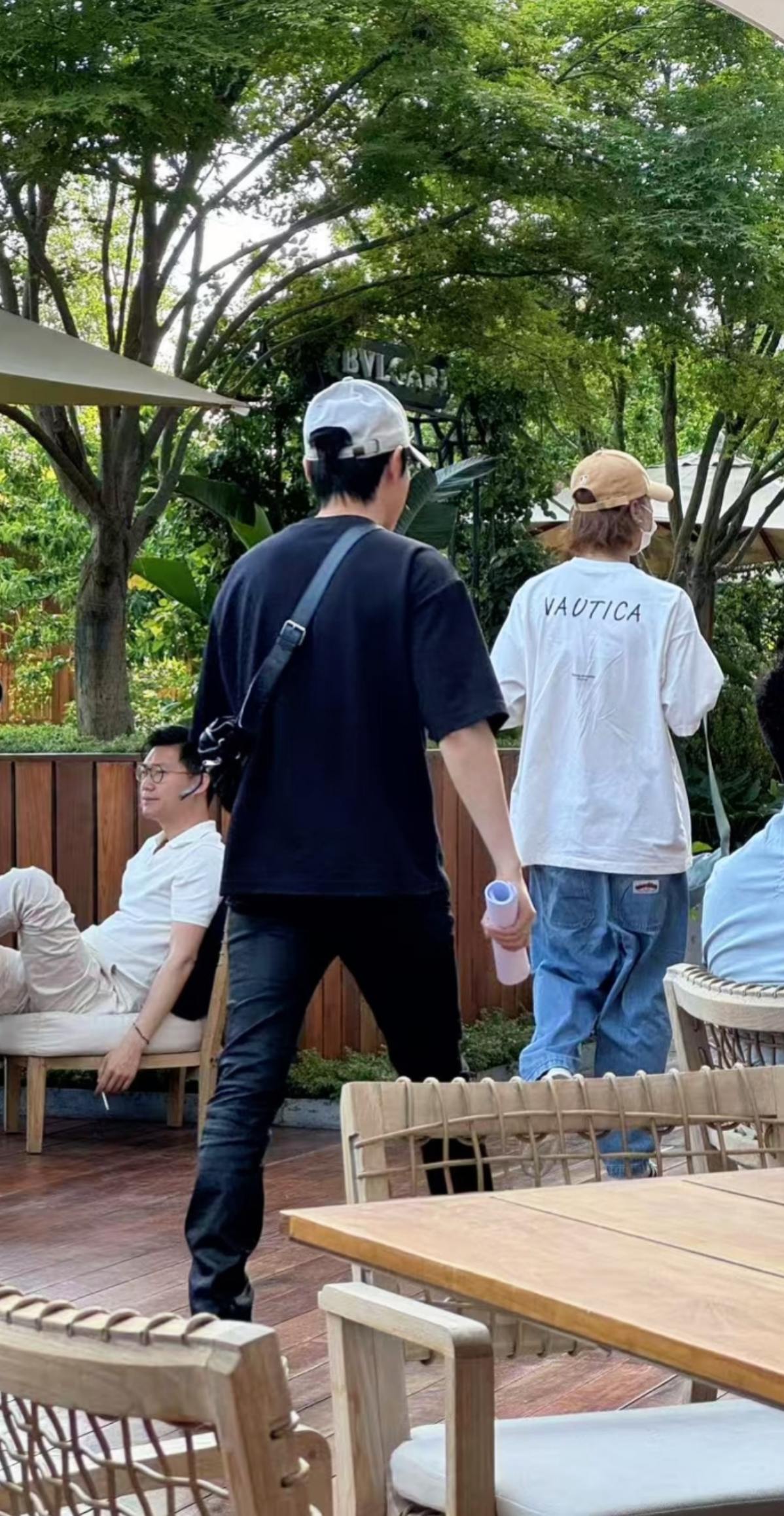 你逢人就说不谈恋爱其实是你想谈的那个人和你不可能在一起