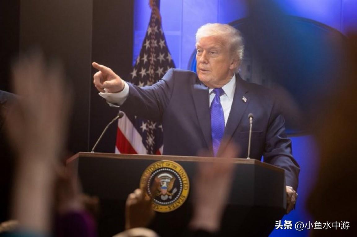 美国总统唐纳德·特朗普在对伊朗发动袭击后，首次于白宫向记者发表讲话，作出多项表态