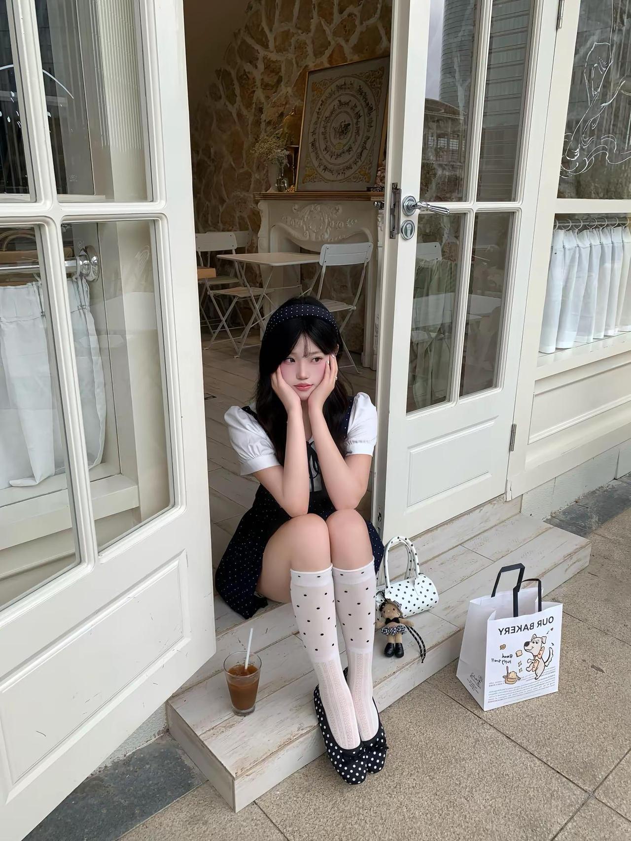比我萌的有很多 比我无理取闹的有几个。韩系 ootd
