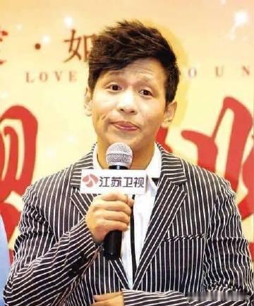 宋小宝明星界的马宁内娱裁判宋小宝上线 裁判之下的小宝，灵活机智，幽默风趣，成为了