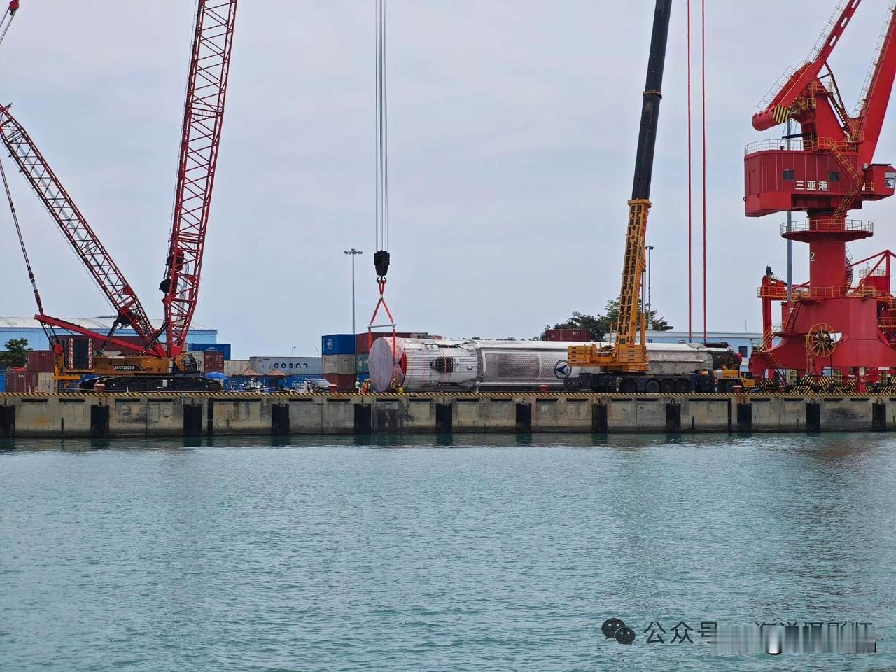 10日成功回收，21日躺平，全程11天。高49m、直径5m的大家伙，走公路够呛，