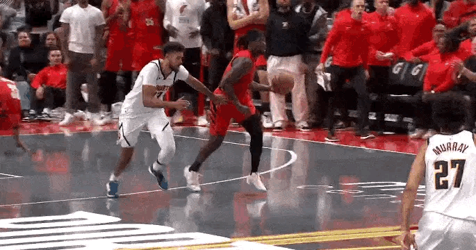 如果不是冲着杨瀚森来，单纯看开拓者这支球队，你会觉得他们干得还不错啊，打法是适配