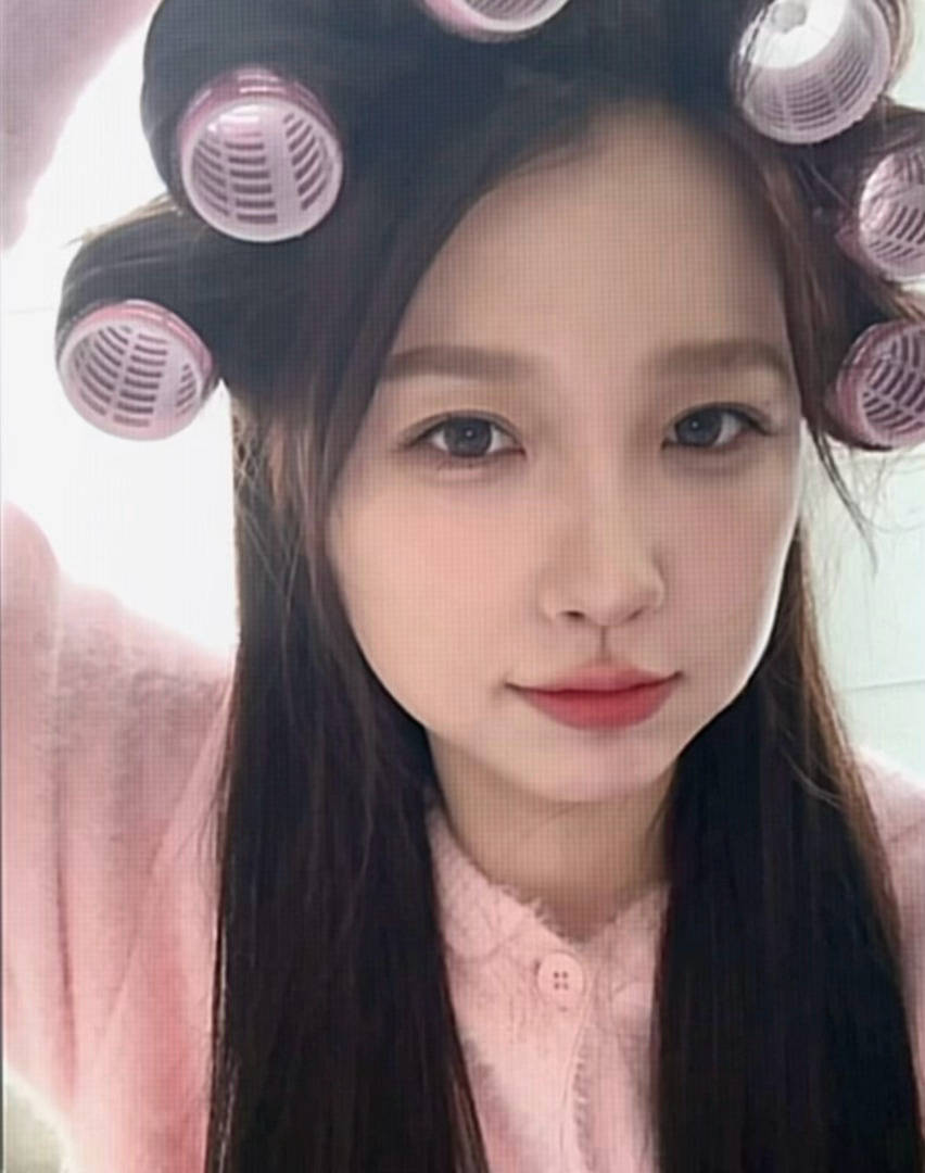 虞书欣世萌一哒哒哒哒哒哒~ 