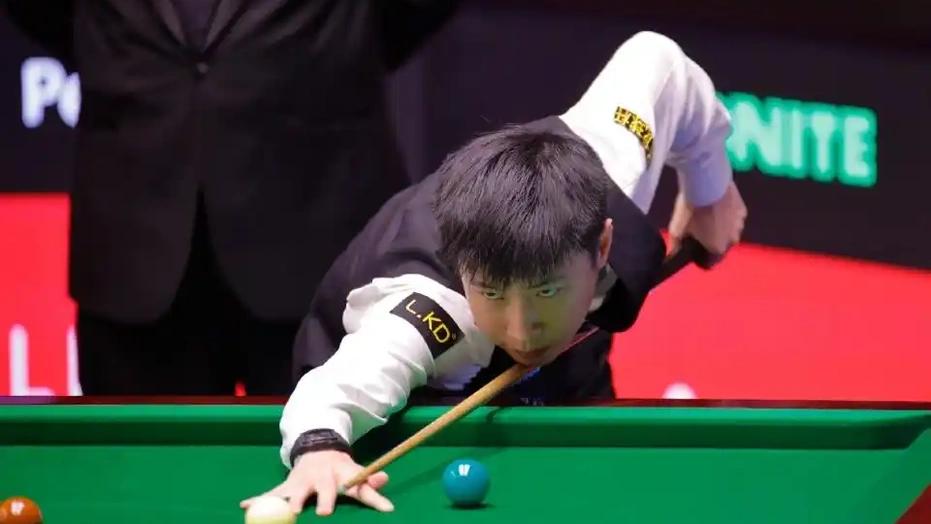 8-8绝境追平墨菲！赵心童拼手感拼体力的时候到了。
 
凌晨的克鲁斯堡，卫冕冠军