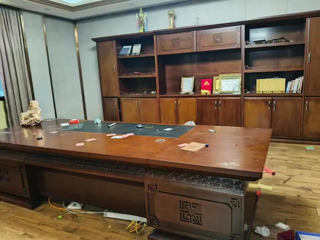 曾经有个“徽剑”的自媒体帐号 ，想必关注缅甸局势的博主都不陌生。在2024年左右