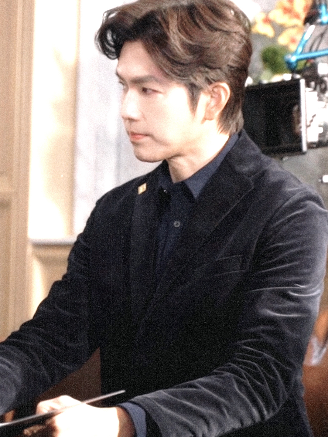 朱珠新剧把小三钉椅子上  omg又一次感受到了法拉利老了还是法拉利的含金量 钟汉