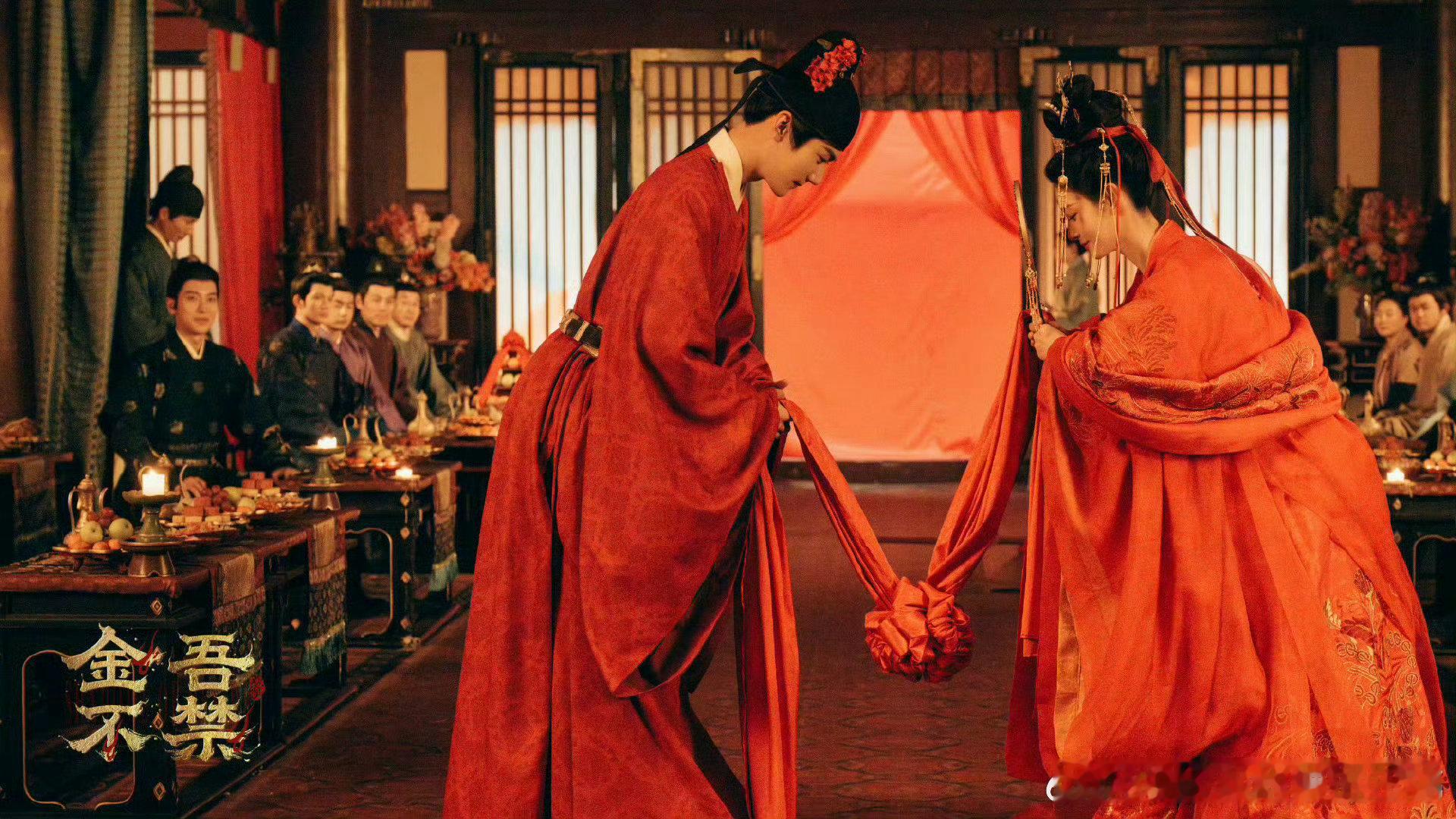 于正晒周柯宇赵晴大婚剧照于正晒周柯宇赵晴金吾不禁大婚剧照周柯宇古装温润儒雅，气质