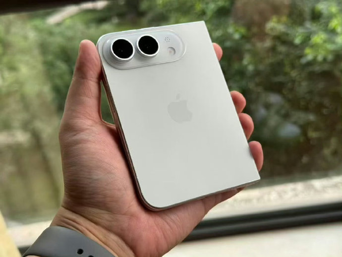 富士康为iPhone18Pro大力招工富士康提供8800元奖金招工下个月iPho