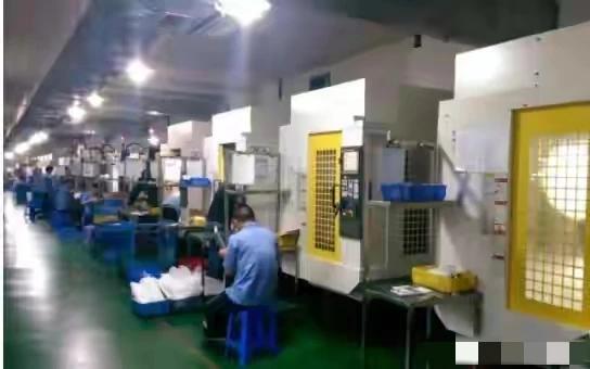 试岗期无工资，这个非常不合理。
前几天我应聘到一个五金厂，本来是要做库管员，结果