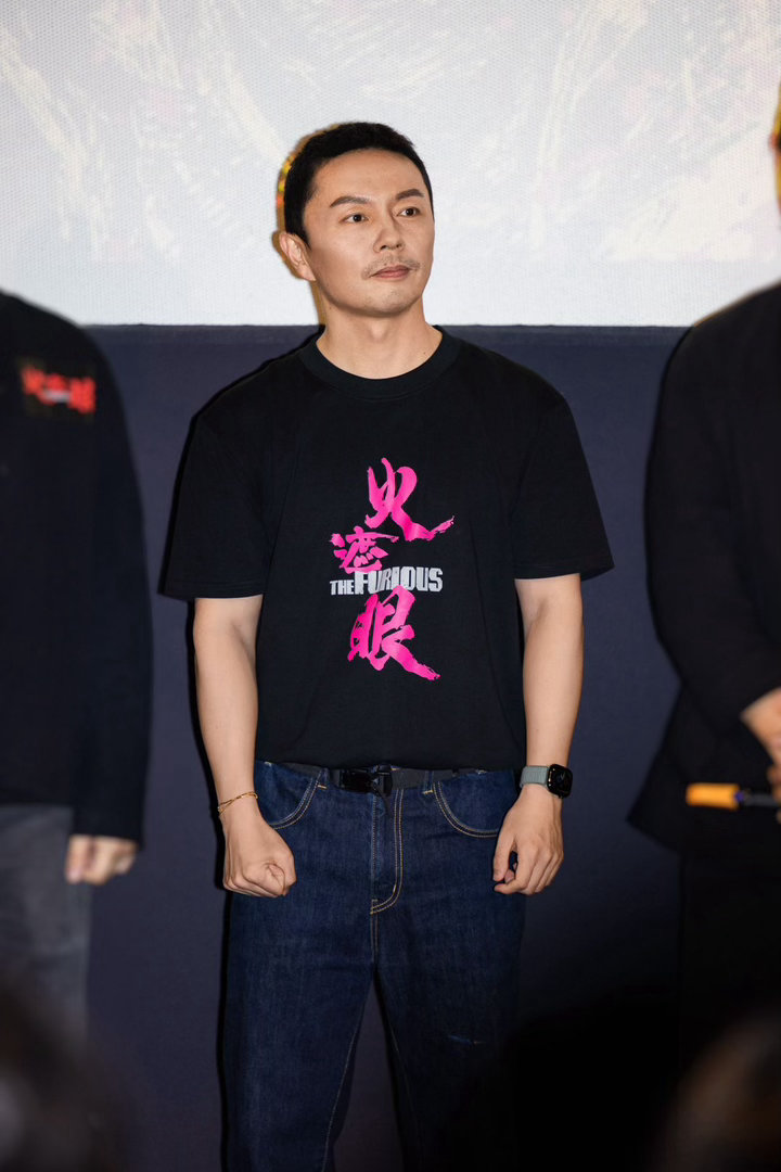 谢苗再度搭档杨恩又谢苗火遮眼口碑二搭荧幕父女，谢苗与杨恩又在《火遮眼》默契升级，