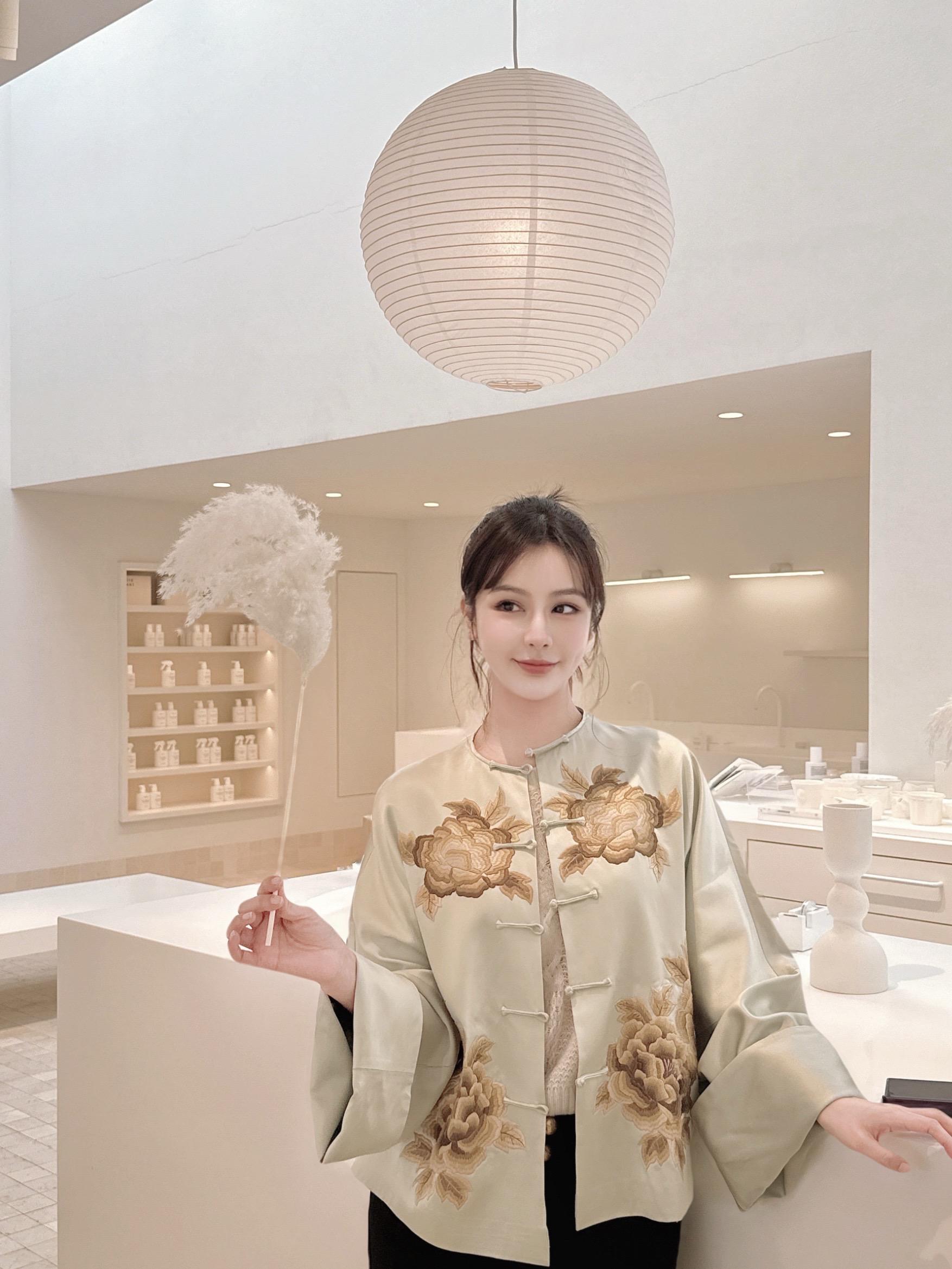 被这一段话共情了：“我们到了一定的年纪才会发现人生其实有很多东西是可有...