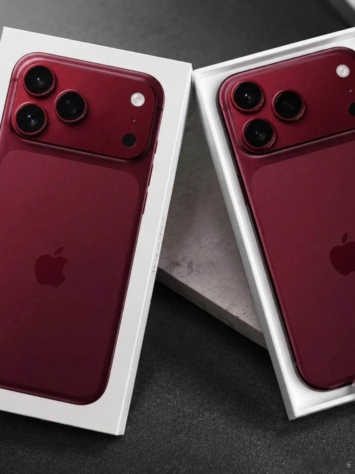 iPhone18 Pro 系列今天开售，行情两极分化。标准版 Pro 直接破发，