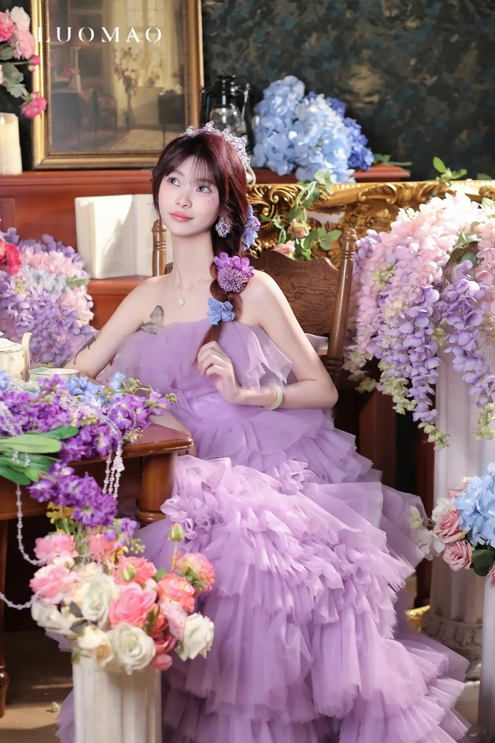 闯入紫色莫奈花园Monet ✨厦门少女写真 - 紫色花房像一场莫奈的梦...