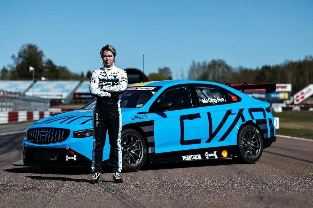 中国赛车再度闪耀世界赛场 吉利星瑞 TCR 作为第三代 TCR 专业赛车，硬核优