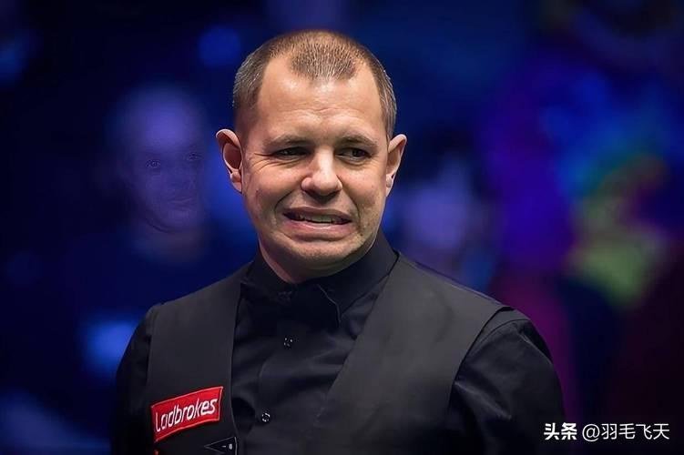 小司机前面的坑挖得太大了
霍金斯球风稳健，虽然打法算不上华丽，但绝对是攻守兼备的