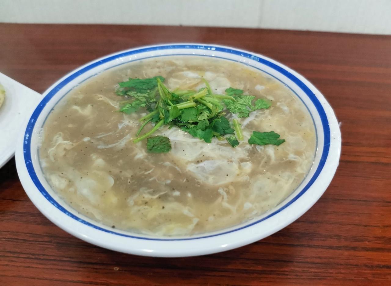 昨晚，一碗徐州辣汤下肚，浑身暖意升腾，从里暖到外，道理其实不难懂。
      