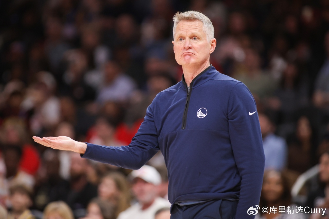科尔：库里膝盖感觉良好，本周内会让他重回首发。我们会逐步增加他的上场时间，这会是